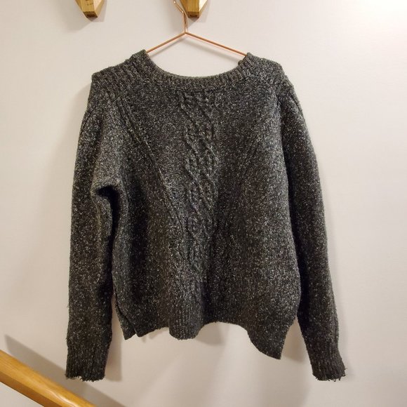 John + Jenn Sweater - Picture 1 of 5